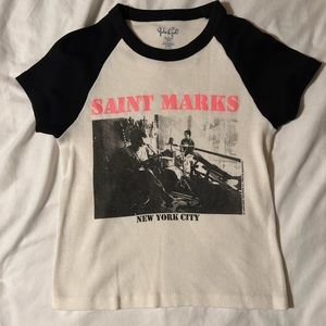 Brandy Melville graphic tee